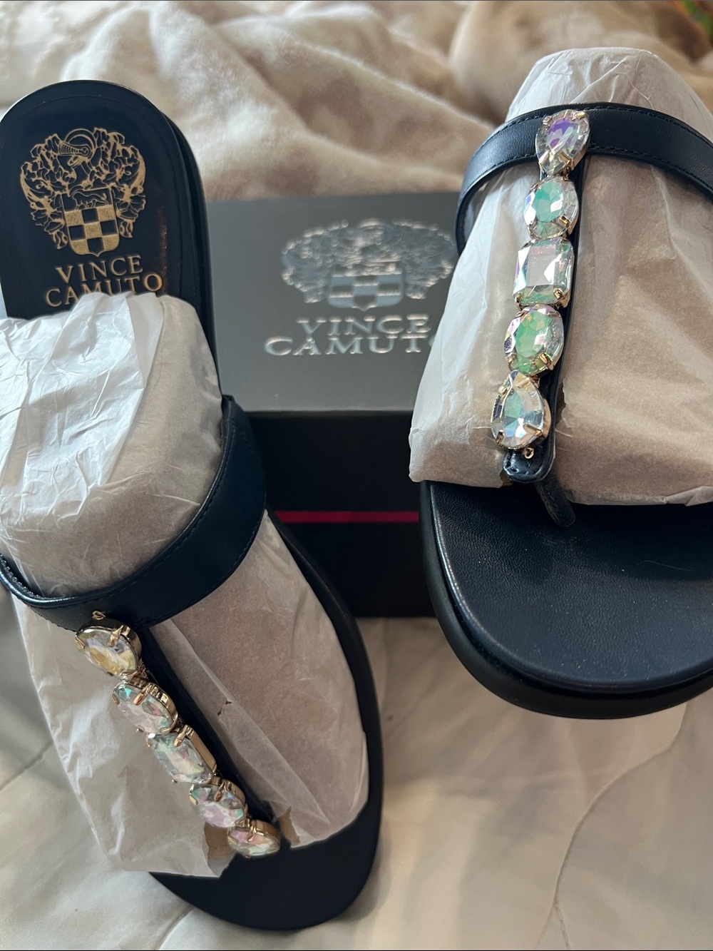 Vince Camuto